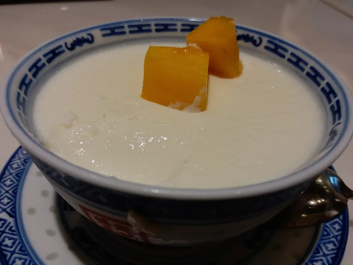 Double-skin milk in Foshan