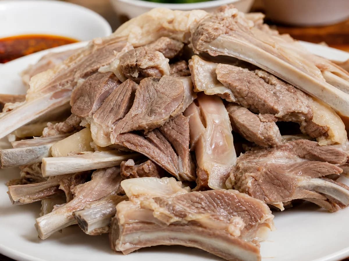 Hand-grabbed lamb in Lanzhou