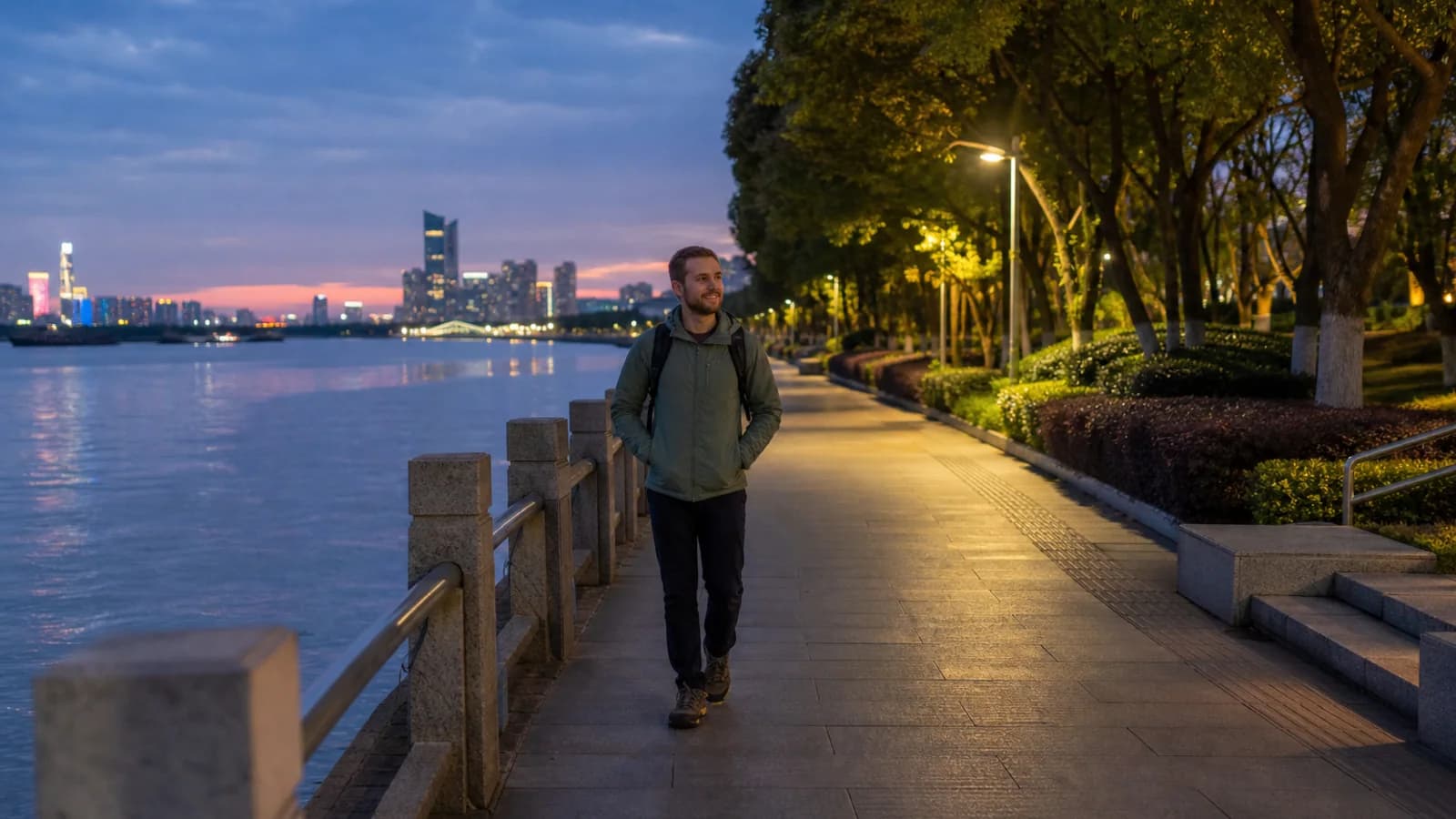 Joggers and travelers on river ring