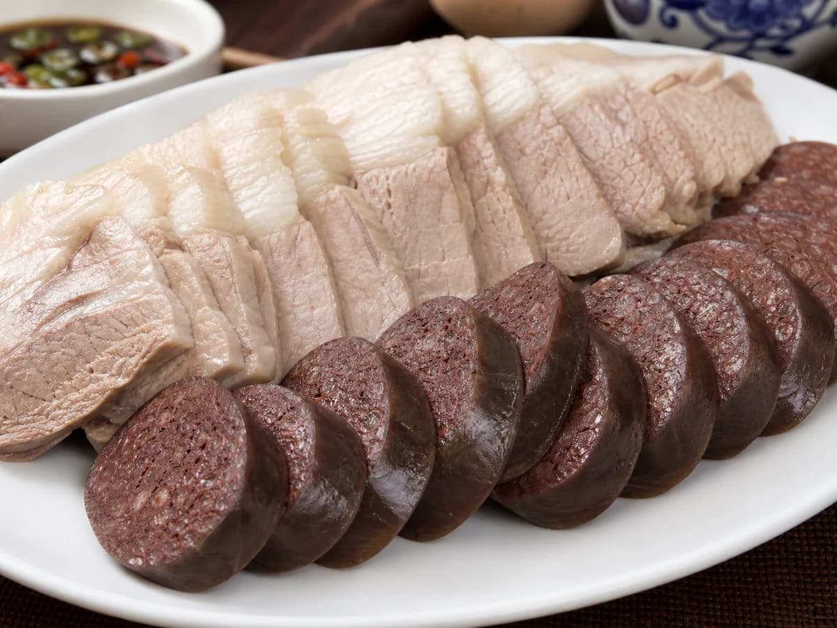 White pork and blood sausage in Shenyang