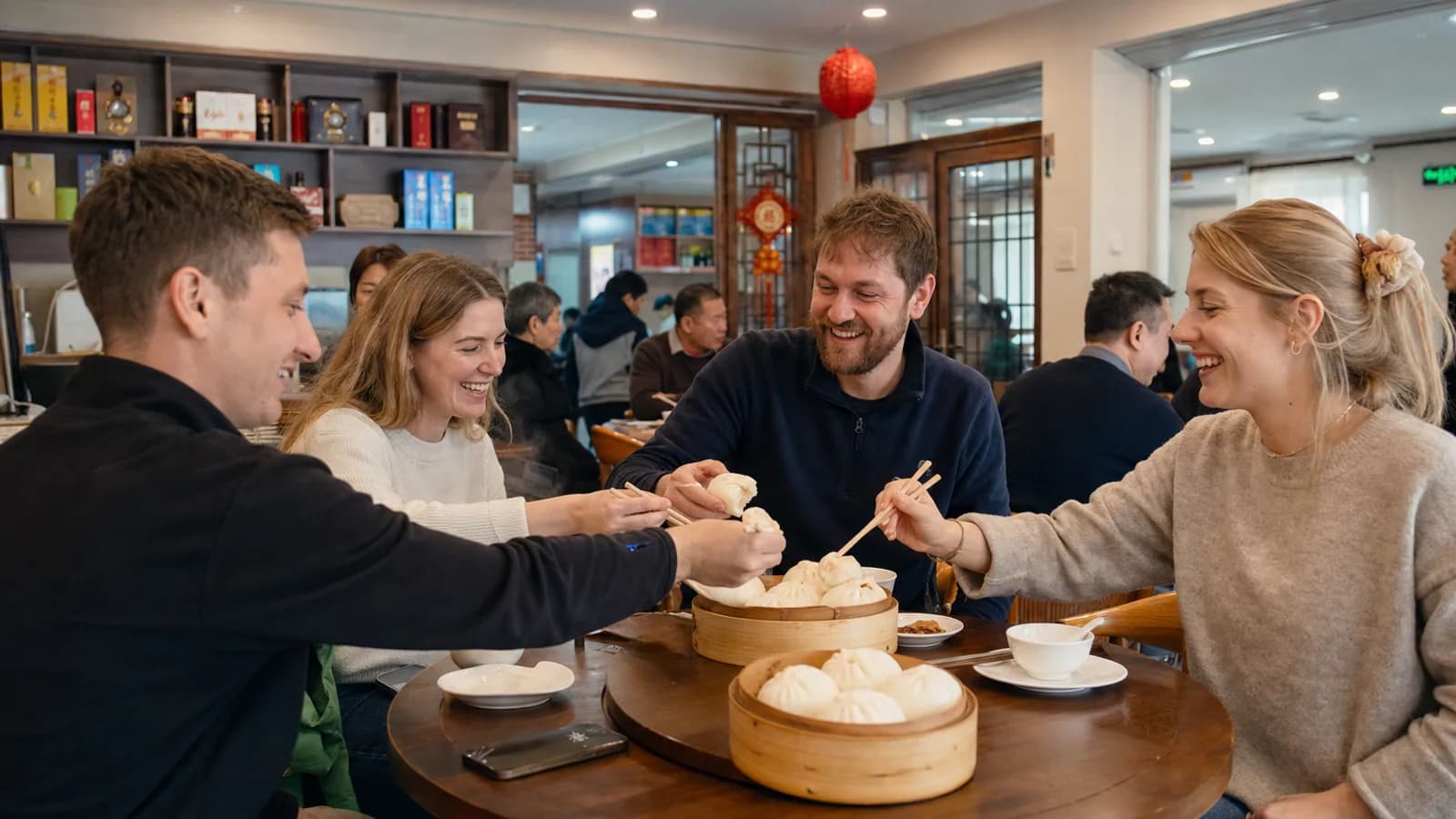 Visitors sharing baozi in Tianjin